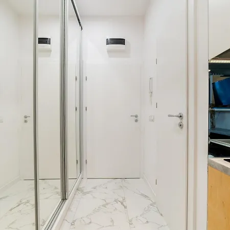 Lakowa Charming By Bookinghost شقة بوزنان