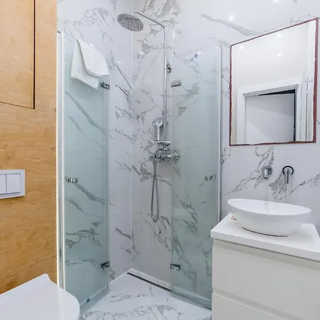 شقة Lakowa Charming By Bookinghost *