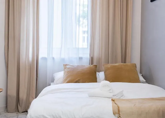 公寓 Lakowa Charming By Bookinghost *