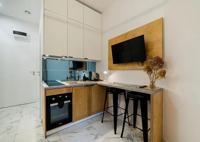 łąkowa Charming By Bookinghost *